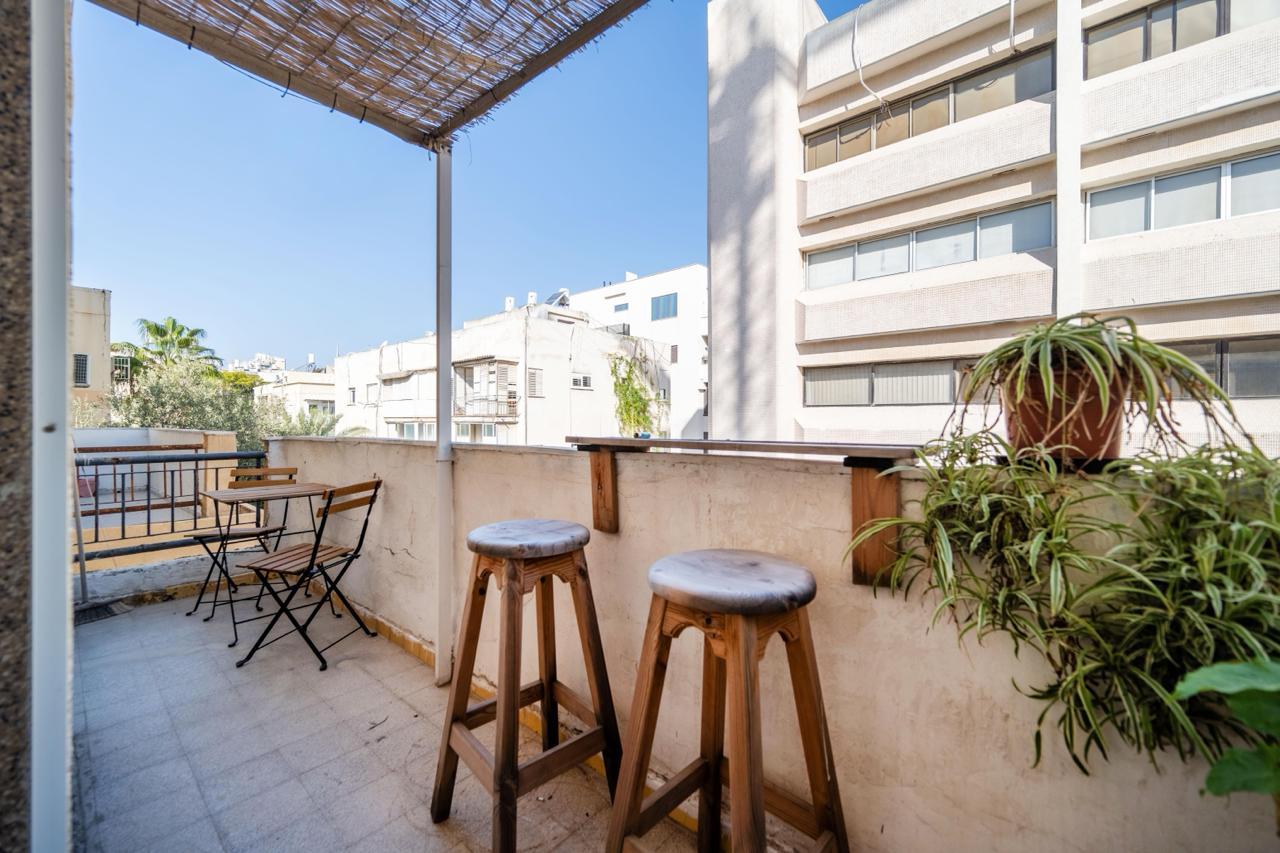 דירה למכירה בתל אביב